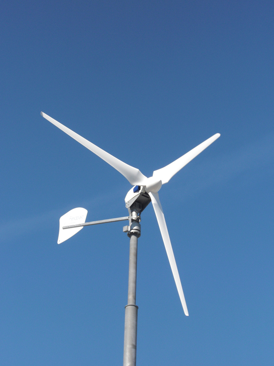 Windkraft2 bei Elektrotechnik Breitenbach in Gemünden am Main