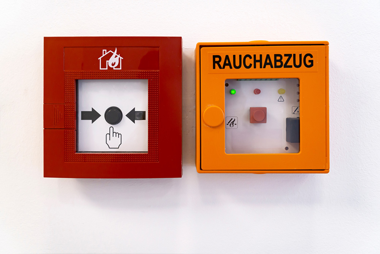 Rauchwärme­abzug bei Elektrotechnik Breitenbach in Gemünden am Main